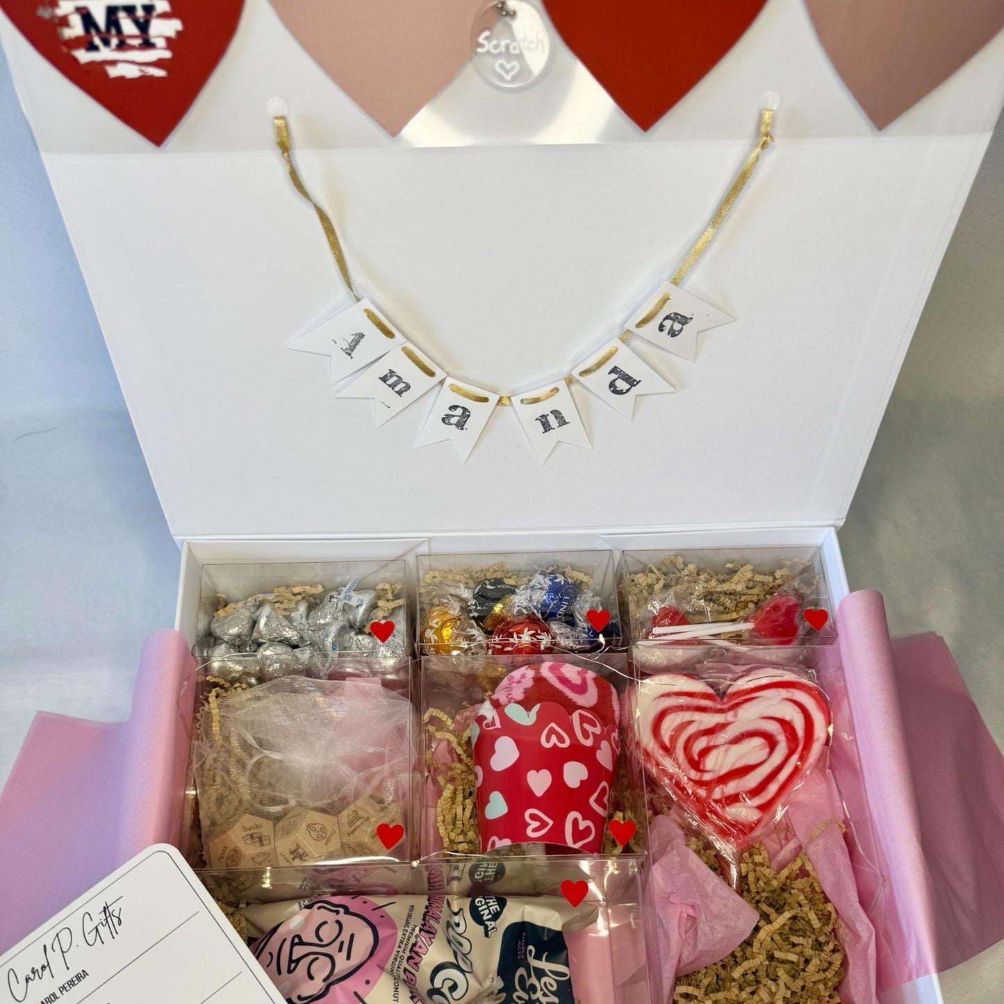 Celebrate Valentine's [Treats Box]