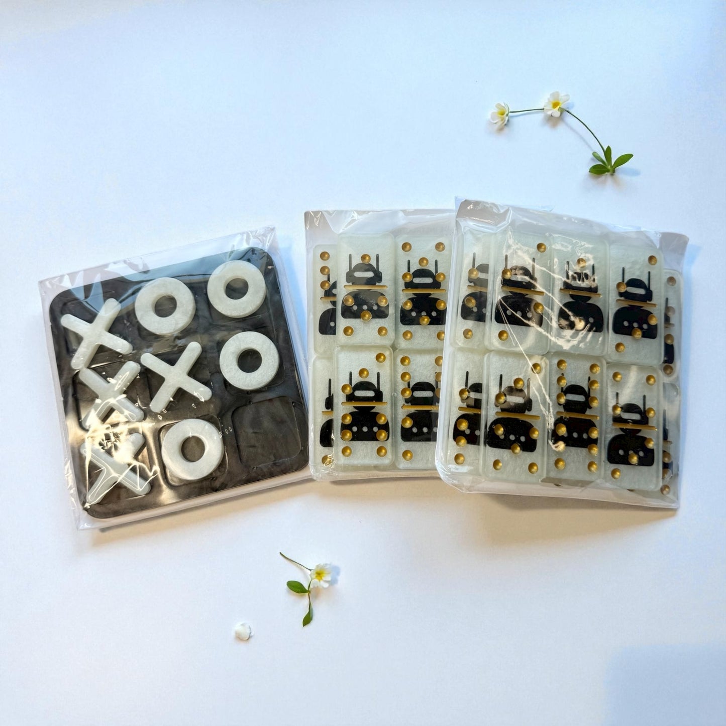 Let’s Play! [Robot Domino]