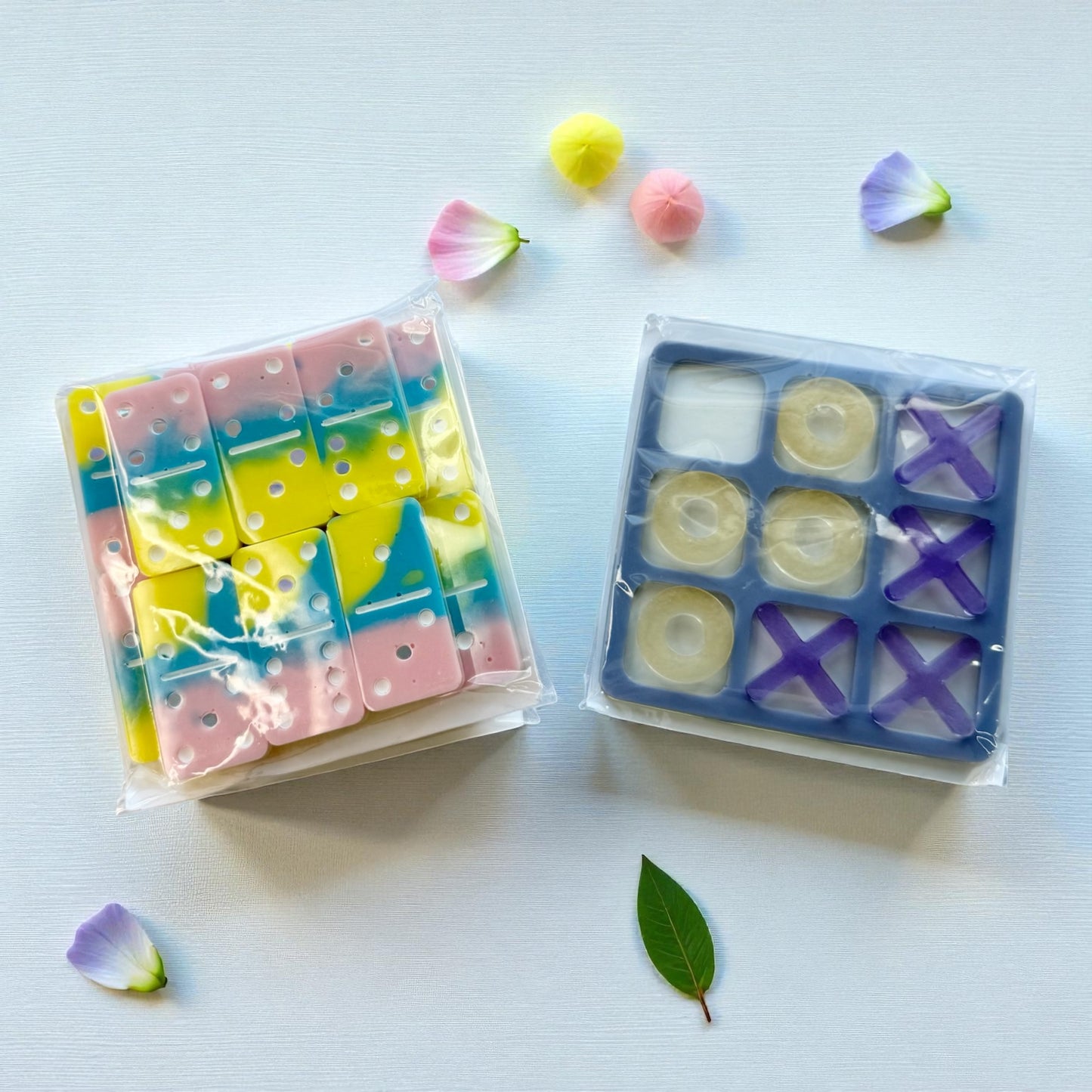 Let’s Play! [Tie-Dye Domino]