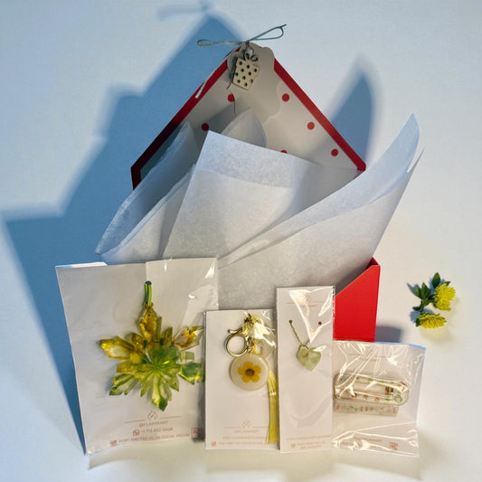 Merry Moments [Yellow]