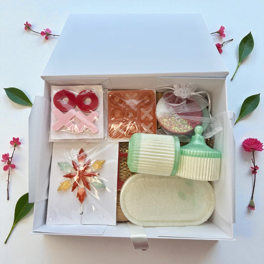 Family Playtime [Red]