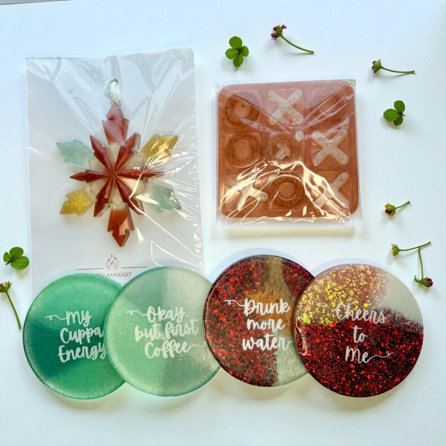 Family Playtime [Red]